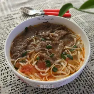 Cheese and beef noodles