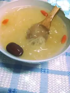 Silver ear soup