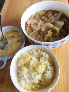 A sour fan with white meat