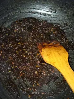Black sugar, red dates, ginger tea