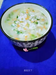 Pineapple, beef and rice congee