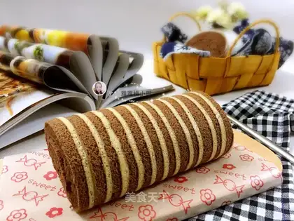 Zebra line cake roll