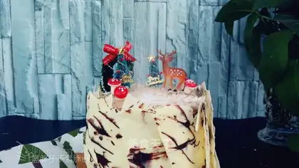 Chocolate stake cake