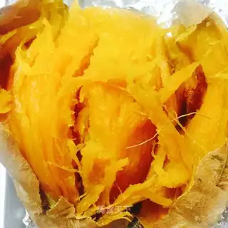 Roast potatoes