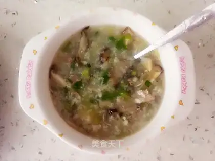 Porridge with hogs and mushrooms