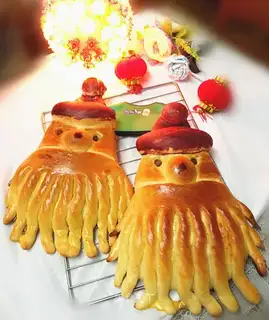 Santa's bread