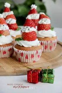 Santa Cake