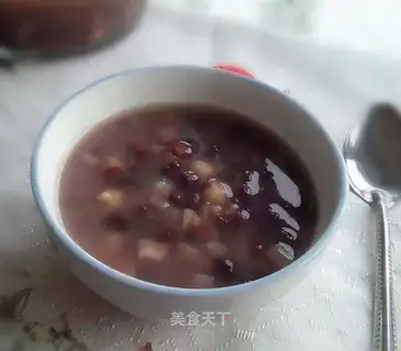 Red Bean Mountain medicine