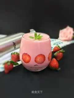Strawberry shakes