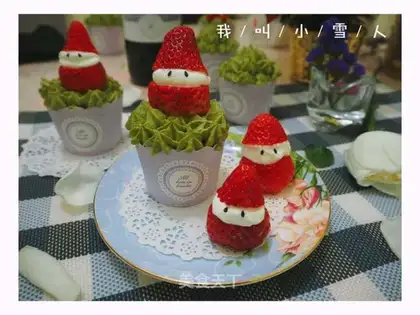 Santa's Cupcake