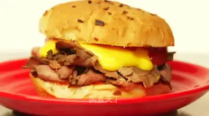 Super-class cheese and beef burgers