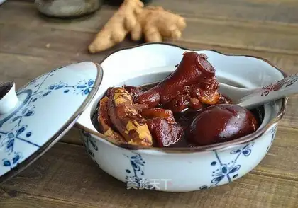 Pig-foot ginger vinegar