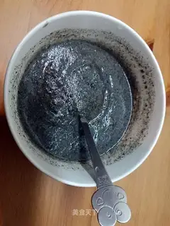 Sesame paste