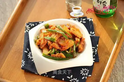 Hot cabbage makes meat
