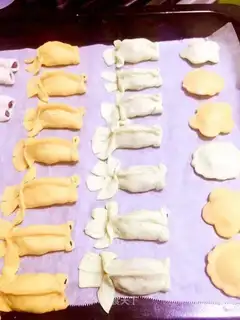 Goldfish dumplings