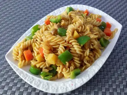 Curry pasta