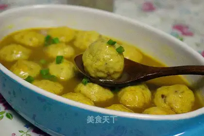 Curry fishballs