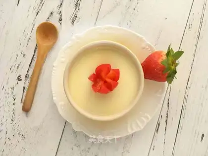 Orange milk pudding