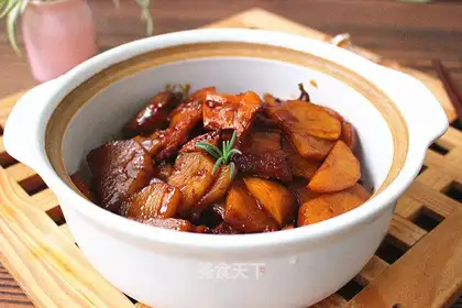 Ink fish and potatoes