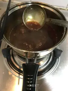 A pear ointment