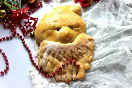Santa's sweet potato bread