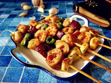 Garlic roasted intestines