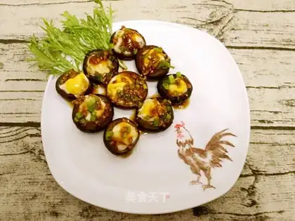 Frozen quail eggs