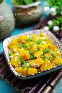 Microwave garlic pumpkin