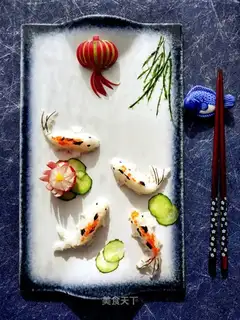 Ji Qing has more sushi rice