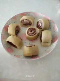Donkey rolls