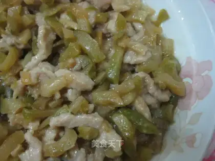 Shredded pork and pickled mustard