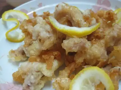 Limon-flavored chicken leg