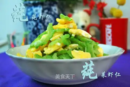 Scrambled eggs with bitter gourd