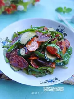stir-fried sausage
