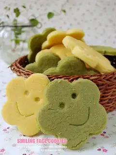 Plum Blossom Smiley Face Cookies