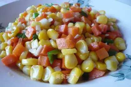 Green pepper corn kernels