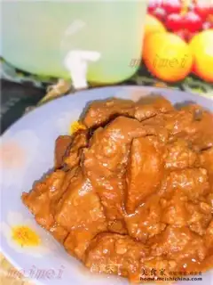 Roasted pork ribs with taro