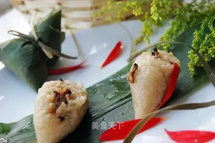 Pork and mushroom rice dumplings