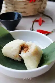 Bean paste and jujube rice dumplings