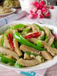 stir-fried beef tripe with green pepper