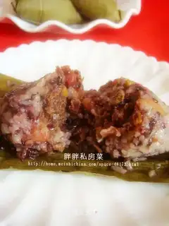 Dragon Boat Dumplings with Bean Paste