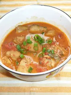 Stewed Spanish mackerel with tomato