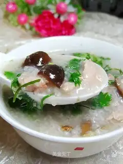 Mushroom and lean meat porridge