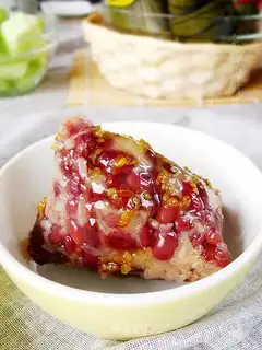 Acacia Red Bean and Sweet Date Rice Dumpling