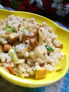 Fried rice with bacon and mushroom