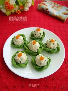 Chicken meatballs with beans