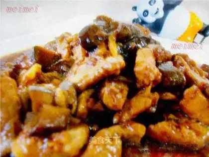 Braised pork with mushroom in oyster sauce
