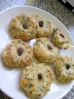 Sesame shortcake