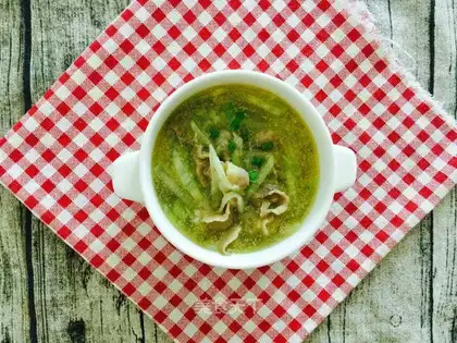 Quick-hand lamb radish soup
