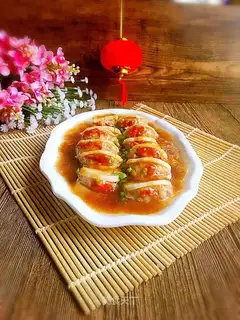 Meat and apricot